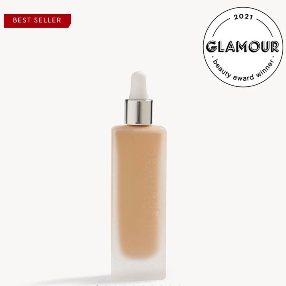 Kjaer Weis Feathery liquid foundation
